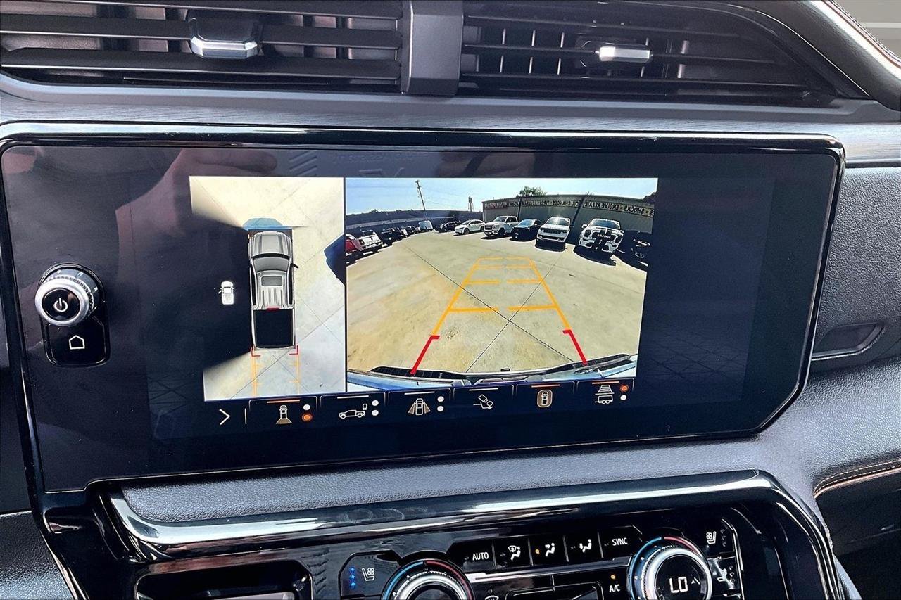 Used 2025 GMC Sierra 1500 AT4 AWD/4WD image 16