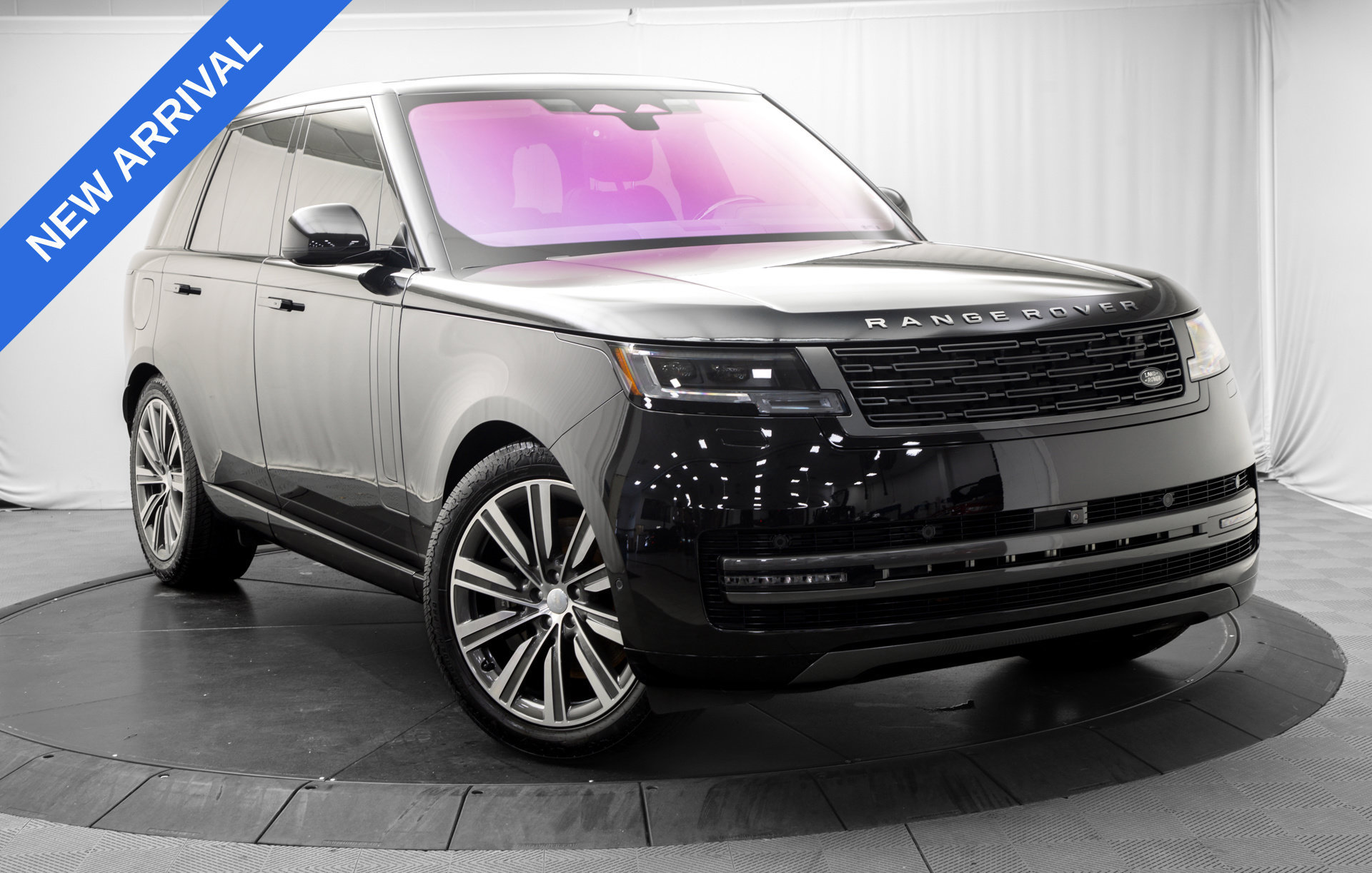 Used 2023 Land Rover Range Rover SE AWD/4WD 360° Tour