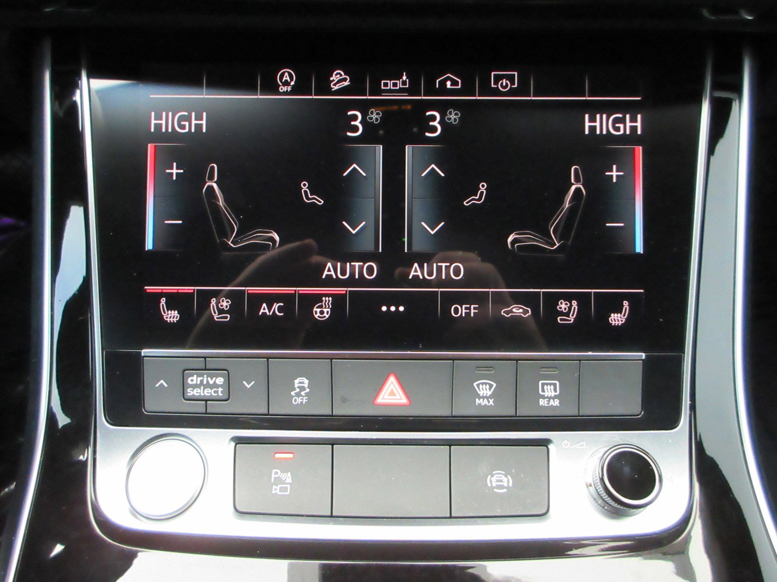 Used 2020 Audi Q8 Premium Plus image 45