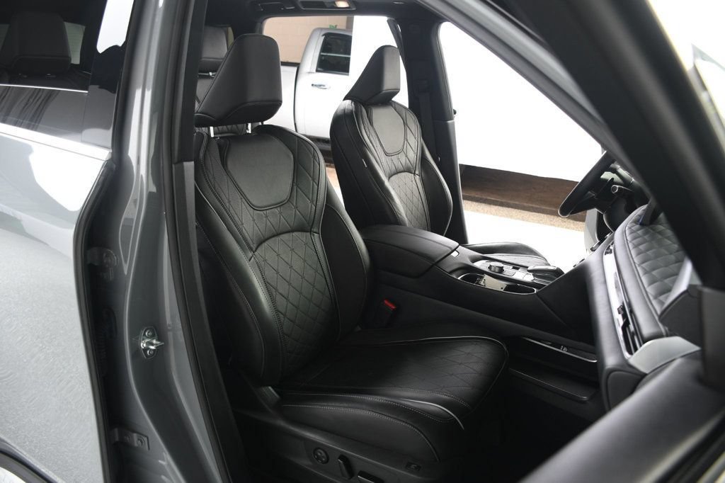 Used 2025 INFINITI QX60 Autograph w/ Cargo Package AWD/4WD image 31