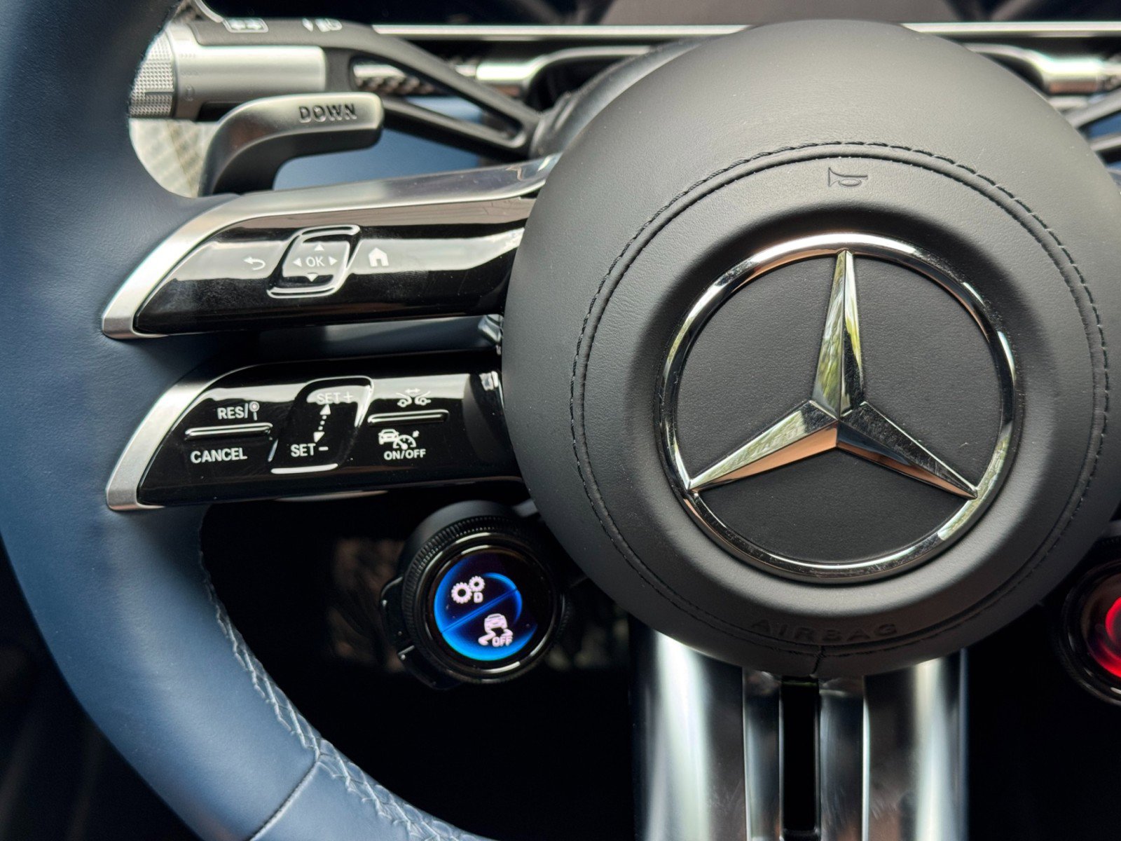 Used 2025 Mercedes-Benz S 63 AMG S image 24