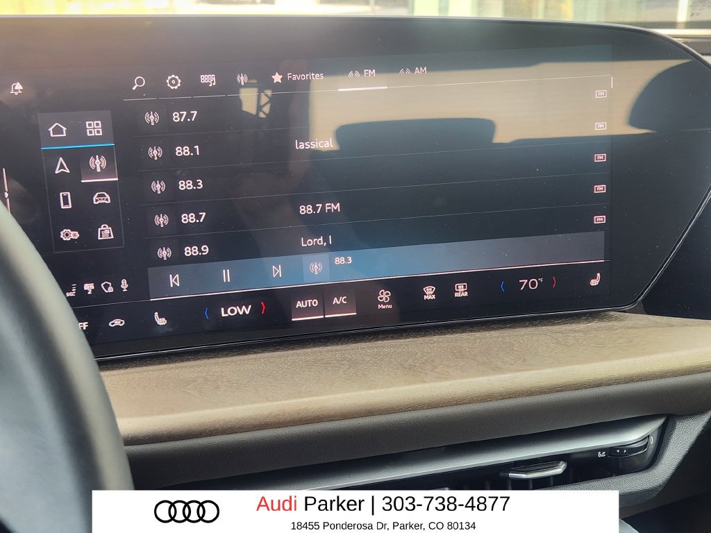 Used 2025 Audi Q5 Premium Plus w/ Premium Plus AWD/4WD image 8