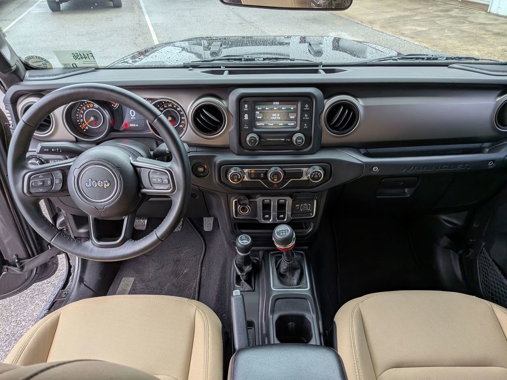 Used 2018 Jeep Wrangler Sport AWD/4WD image 23
