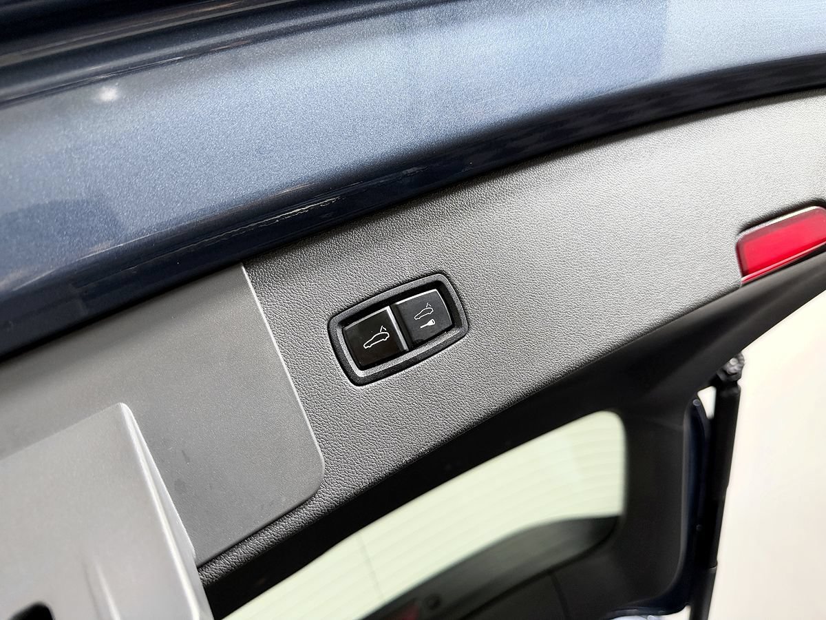 Used 2019 Porsche Cayenne AWD/4WD image 13