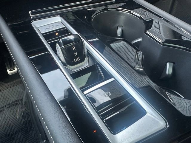 New 2025 Volkswagen Atlas Cross Sport SEL Premium R-Line image 29