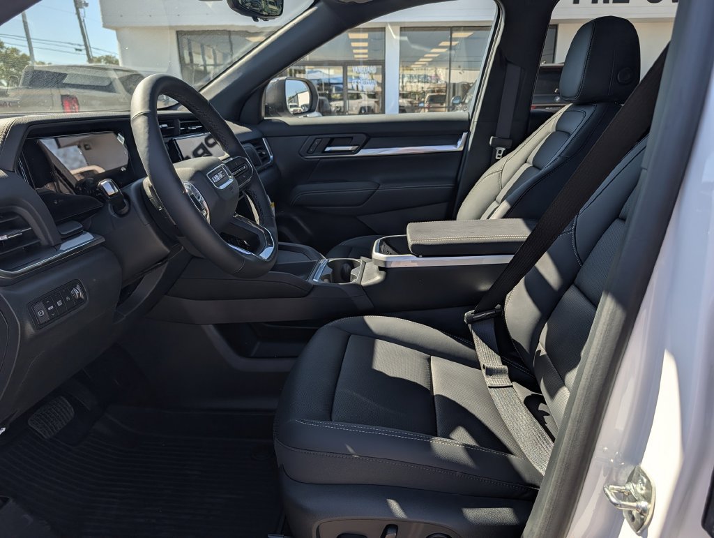 New 2027 GMC Terrain Elevation w/ Elevation Premium Package FWD image 26