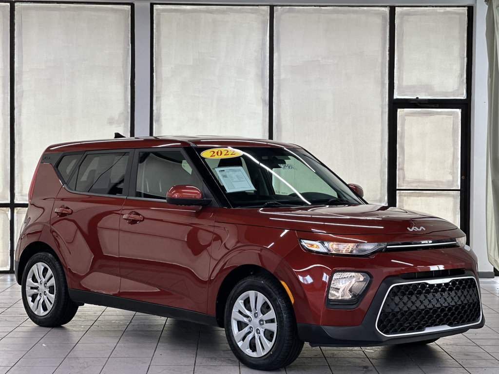 Used 2022 Kia Soul LX
