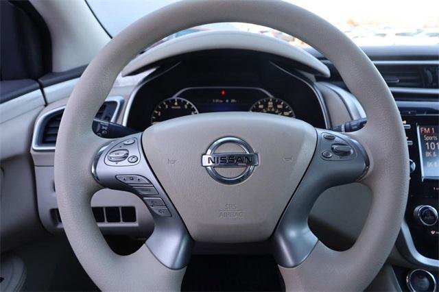 Used 2015 Nissan Murano S image 10