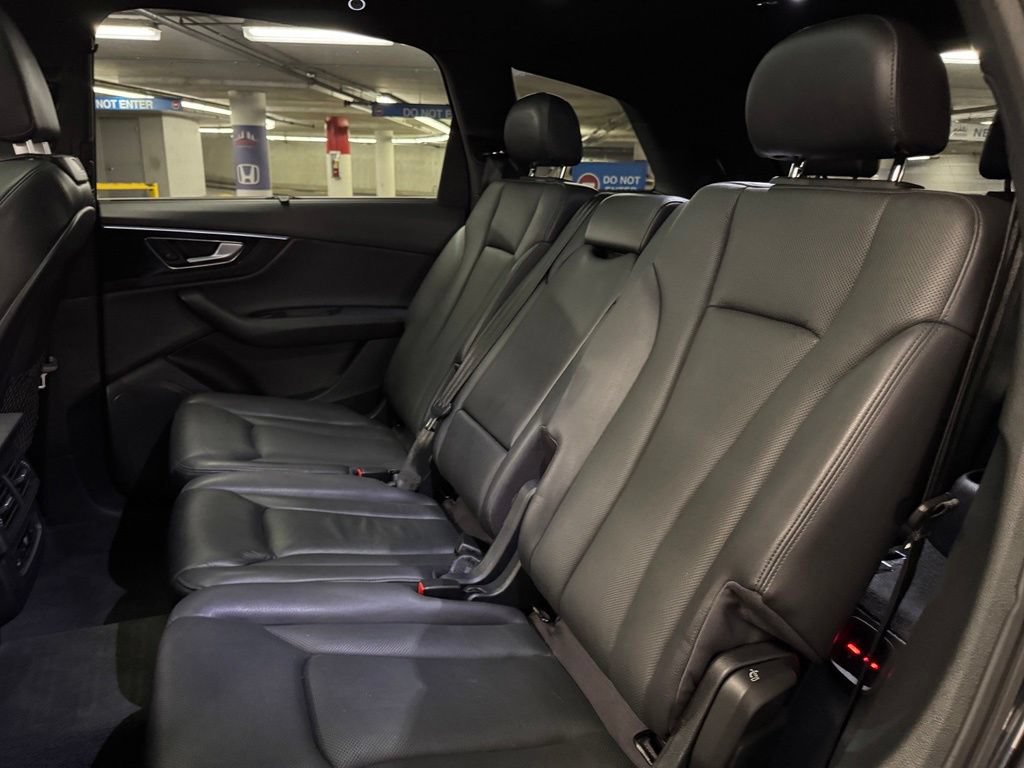Used 2017 Audi Q7 2.0T Premium Plus w/ Premium Plus Package AWD/4WD image 22