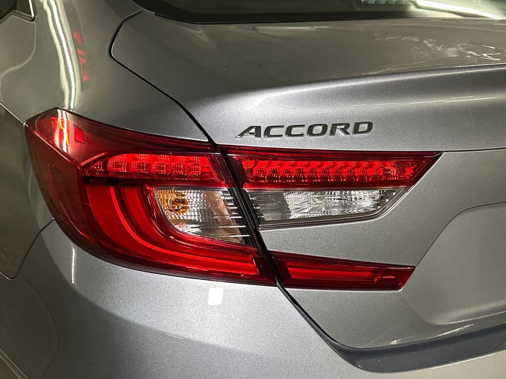 Used 2018 Honda Accord EX-L image 5