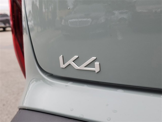 New 2025 Kia K4 LXS image 5