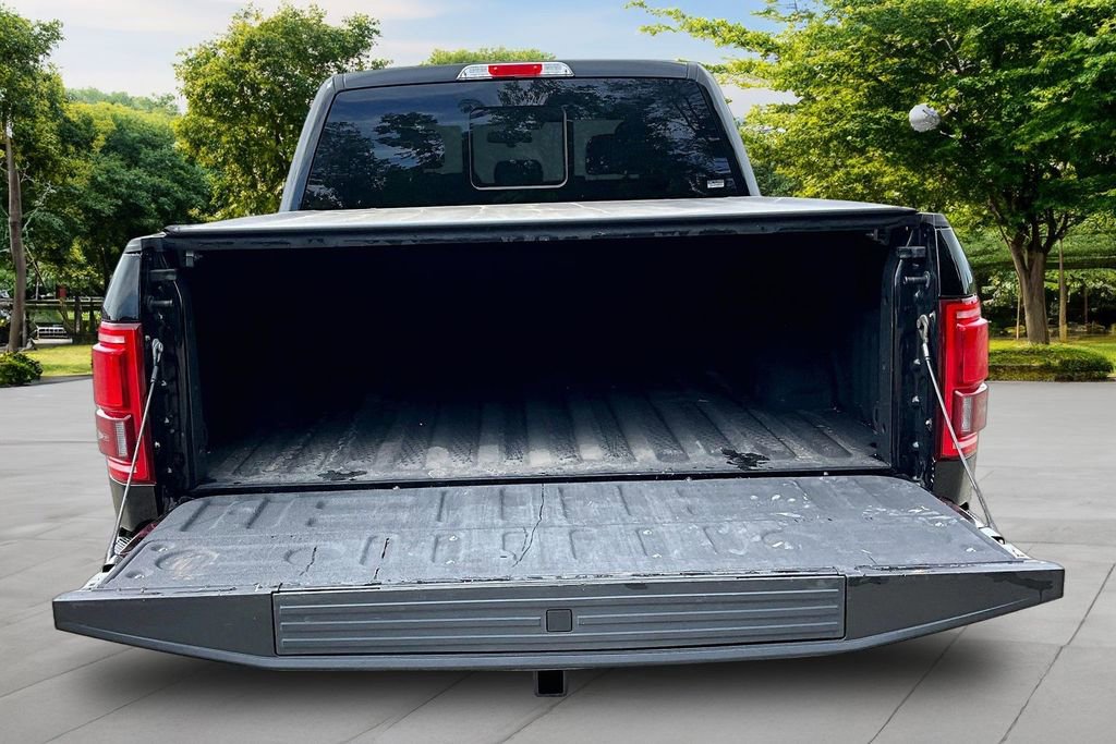Certified 2017 Ford F150 Platinum w/ Equipment Group 701A Luxury AWD/4WD image 18