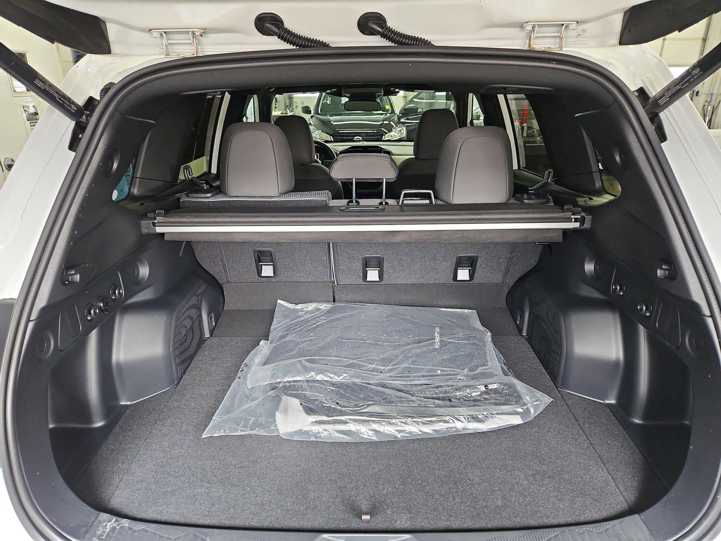 Used 2026 Subaru Forester Premium AWD/4WD image 13