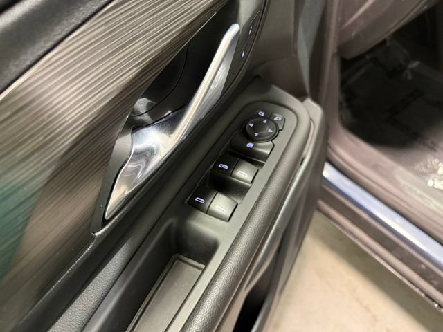 Certified 2024 GMC Terrain SLE w/ Driver Convenience Package FWD image 11