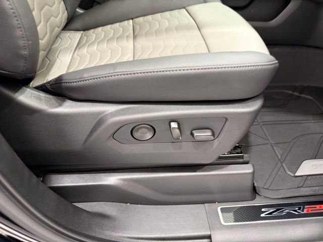 New 2026 Chevrolet Silverado 1500 ZR2 AWD/4WD image 22