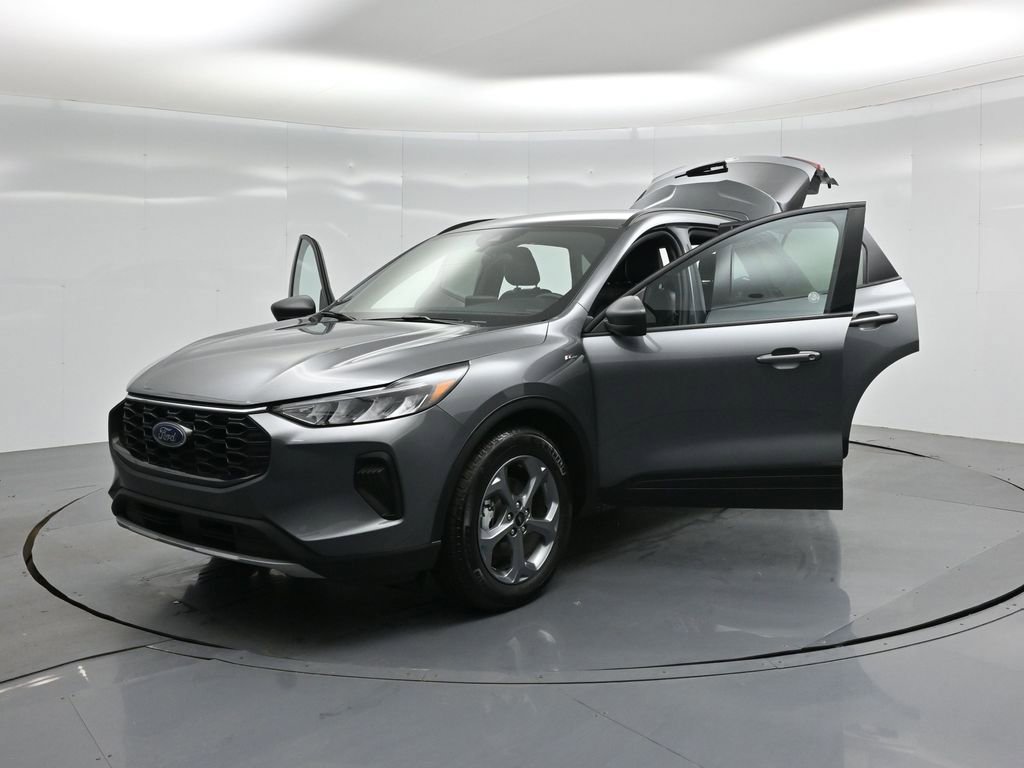 Certified 2025 Ford Escape ST-Line image 28