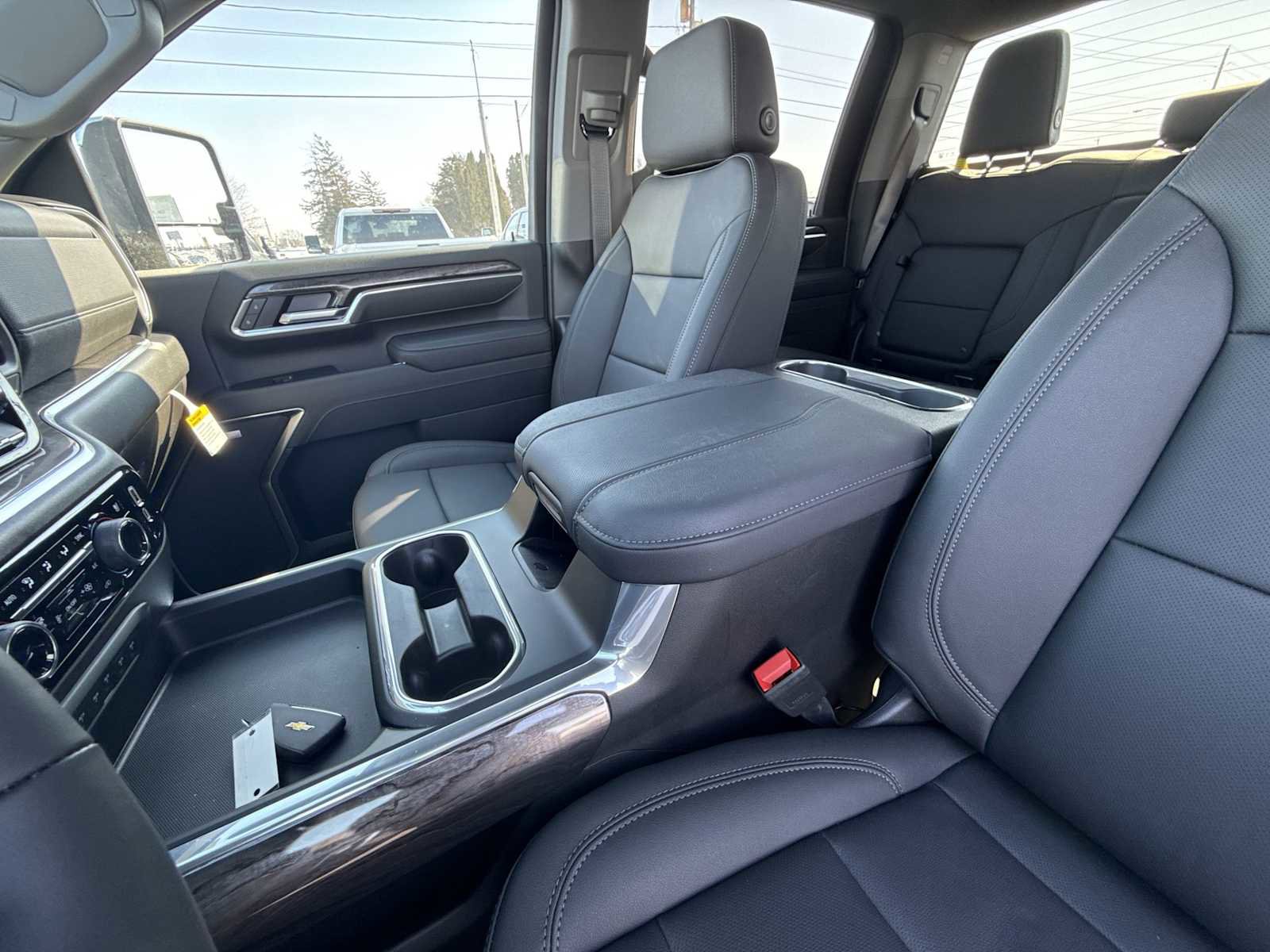 New 2026 Chevrolet Silverado 3500 LTZ w/ LTZ Convenience Package AWD/4WD image 20