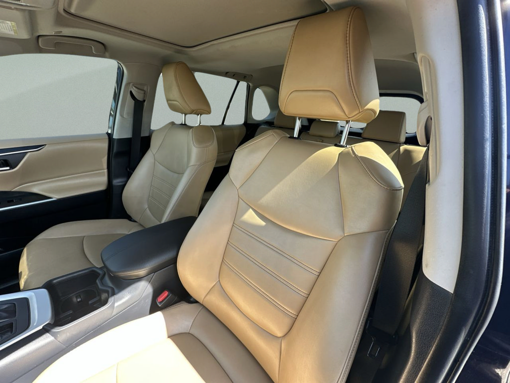 Used 2025 Toyota RAV4 XLE Premium FWD image 22