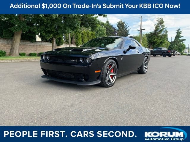 Used 2022 Dodge Challenger SRT Hellcat RWD image 1