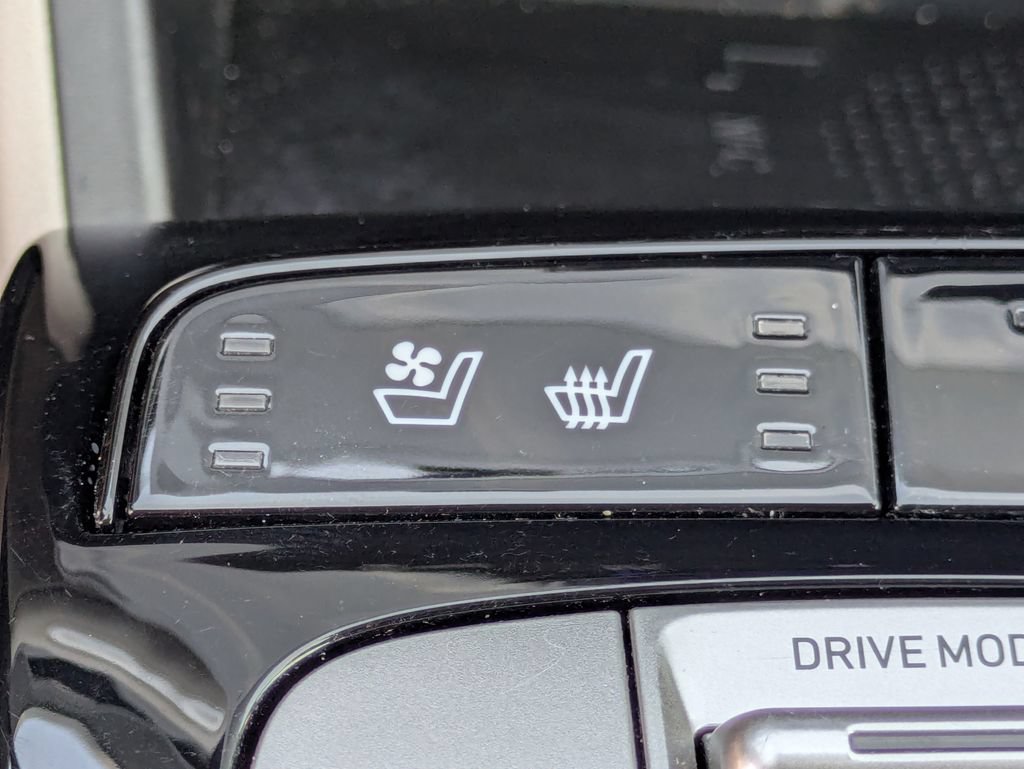 Used 2024 Hyundai Tucson Limited FWD image 22