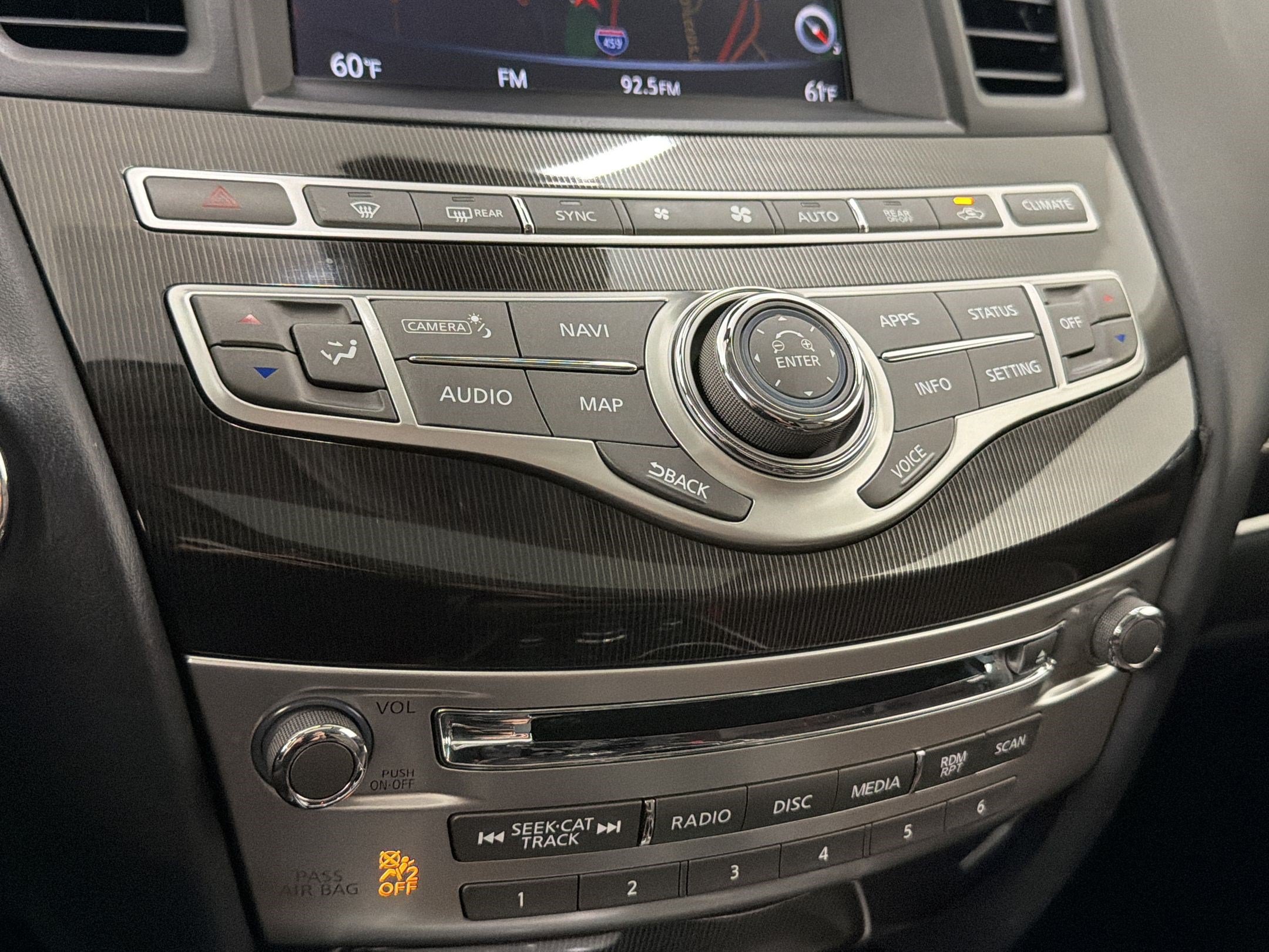 Used 2020 INFINITI QX60 Luxe w/ Essential Package FWD image 17