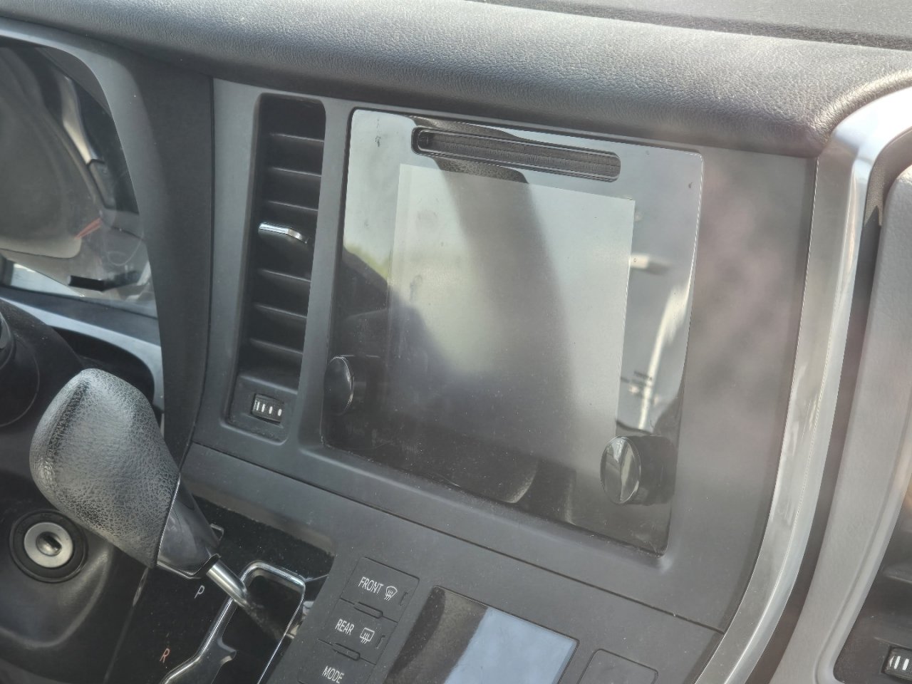 Used 2017 Toyota Sienna LE FWD image 14