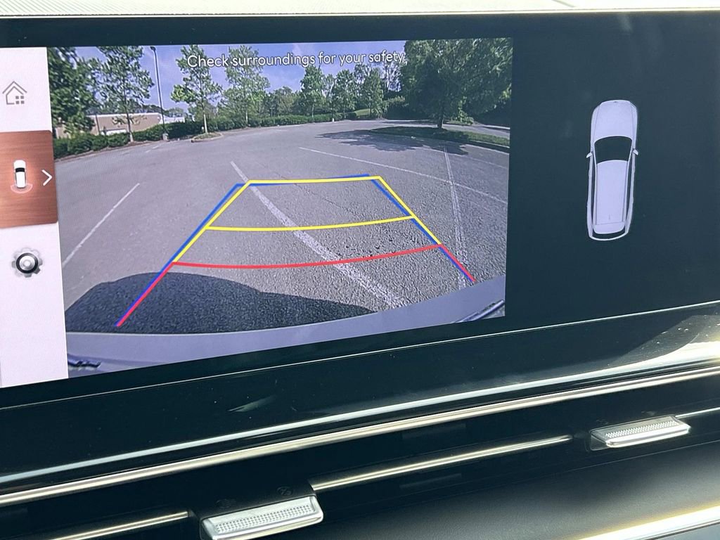 Used 2025 Genesis GV80 2.5T Standard AWD/4WD image 40