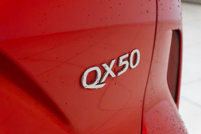 Used 2022 INFINITI QX50 Sensory AWD/4WD image 12