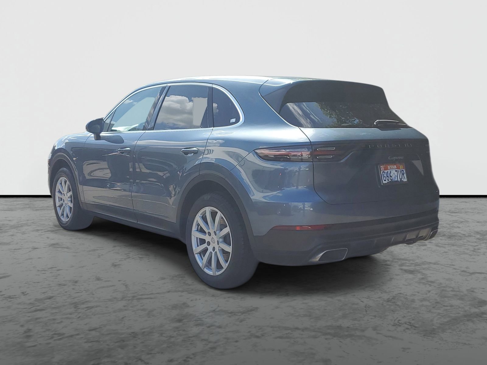 Used 2019 Porsche Cayenne image 3