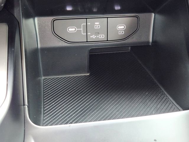 Certified 2026 Kia Sorento LX FWD image 20