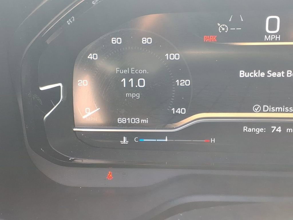 Used 2022 GMC Yukon XL Denali AWD/4WD image 19