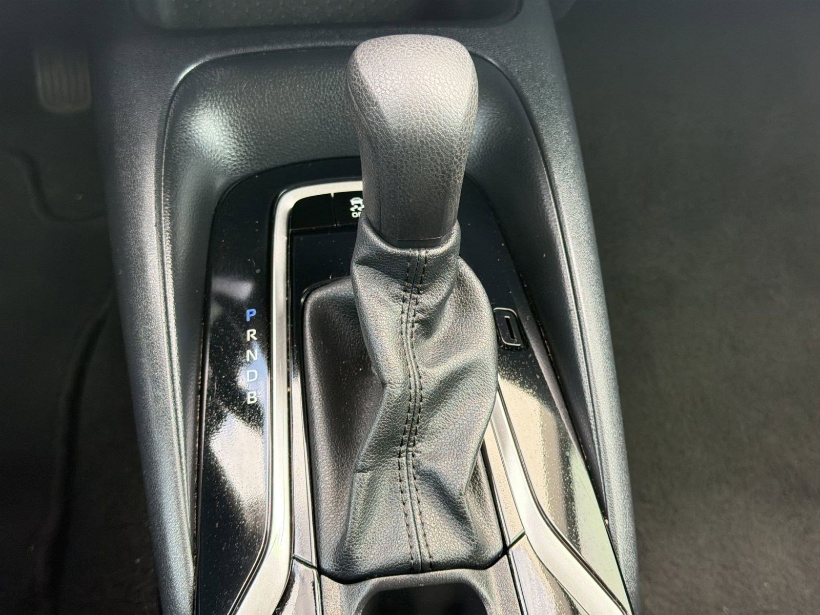 Certified 2022 Toyota Corolla LE FWD image 18
