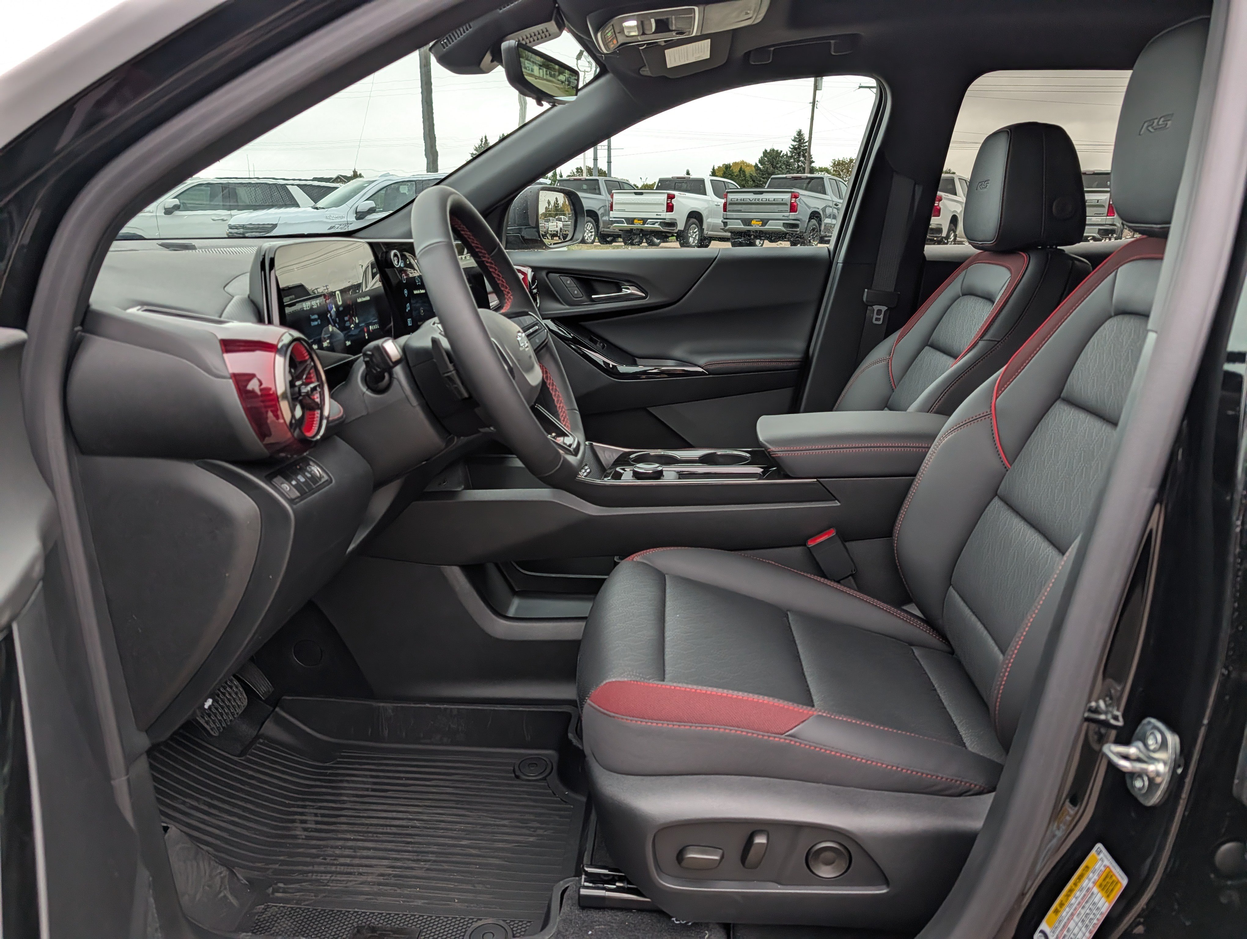 New 2027 Chevrolet Equinox RS w/ Safety and Technology Package AWD/4WD image 8