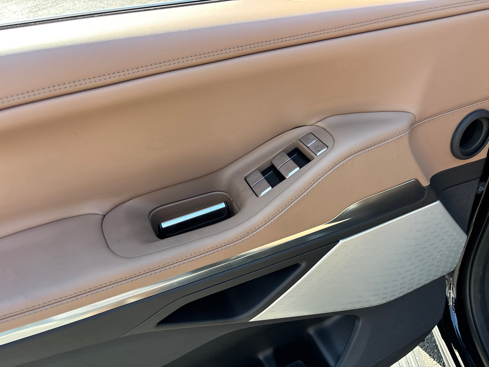 New 2027 Lincoln Navigator Black Label AWD/4WD image 12