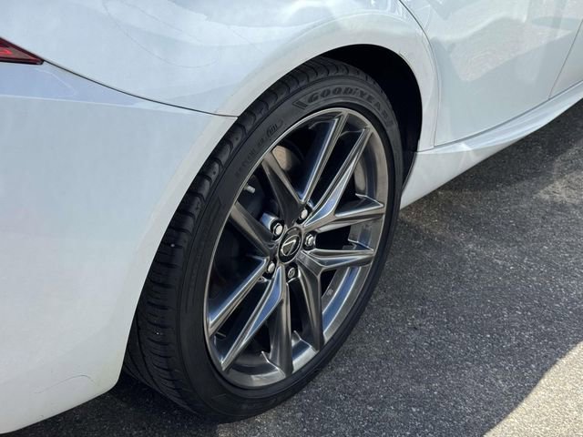Used 2018 Lexus IS 300 F Sport w/ F Sport Package AWD/4WD image 13