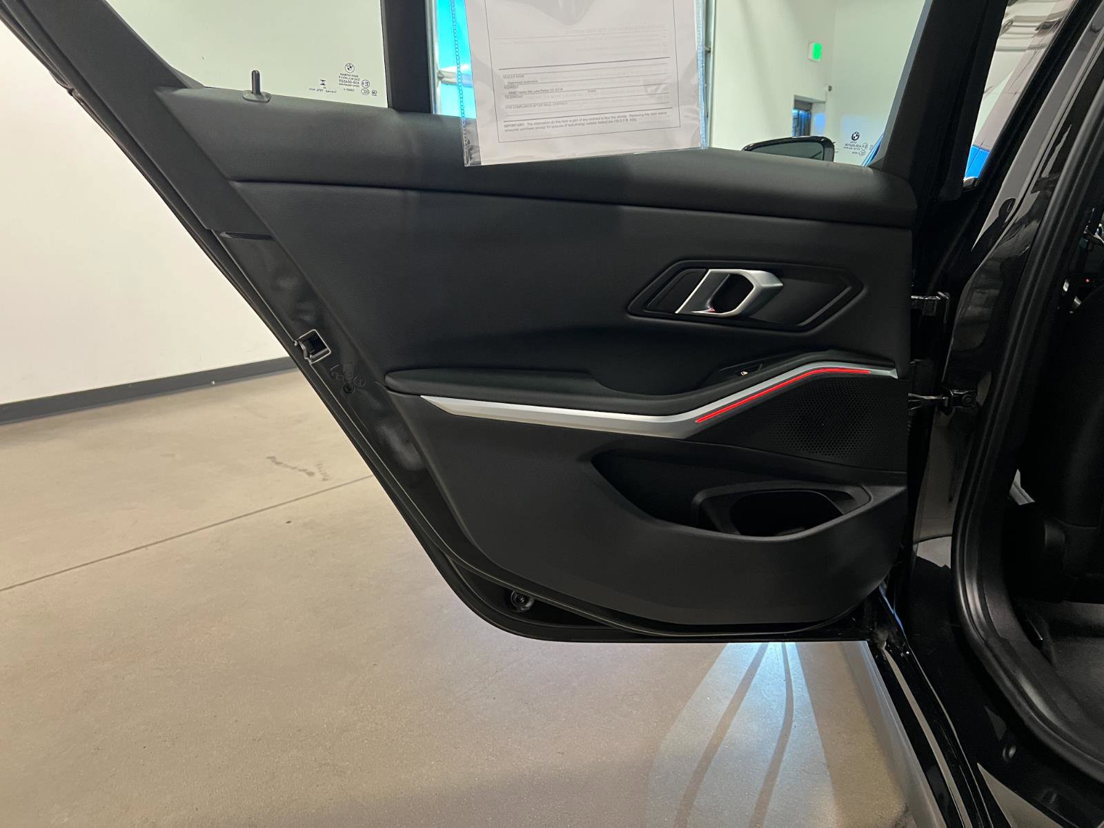 Used 2024 BMW 330i xDrive Sedan image 33