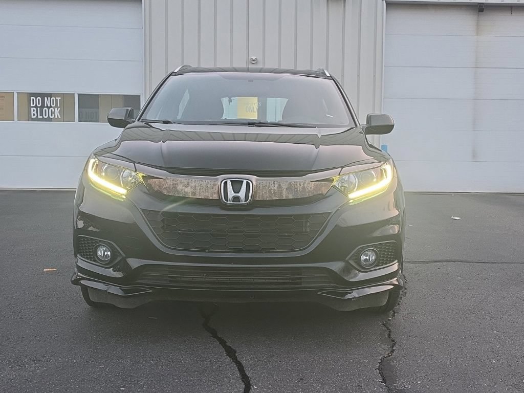 Used 2019 Honda HR-V Sport image 2