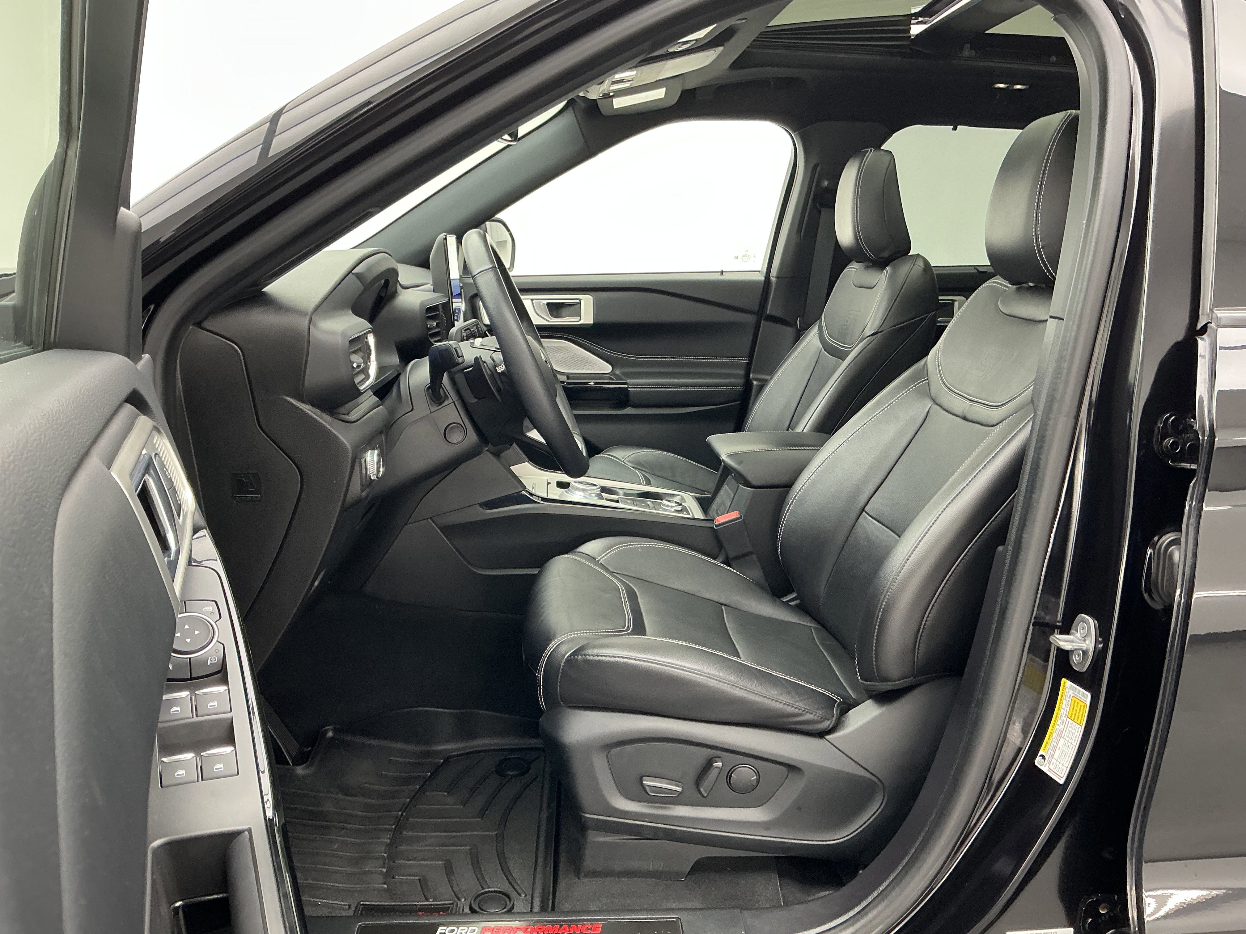 Used 2022 Ford Explorer ST w/ Equipment Group 401A image 15