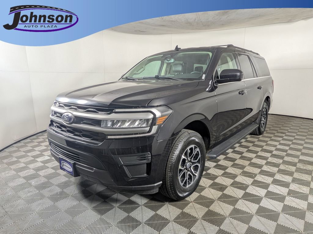 Used 2024 Ford Expedition Max XLT image 1
