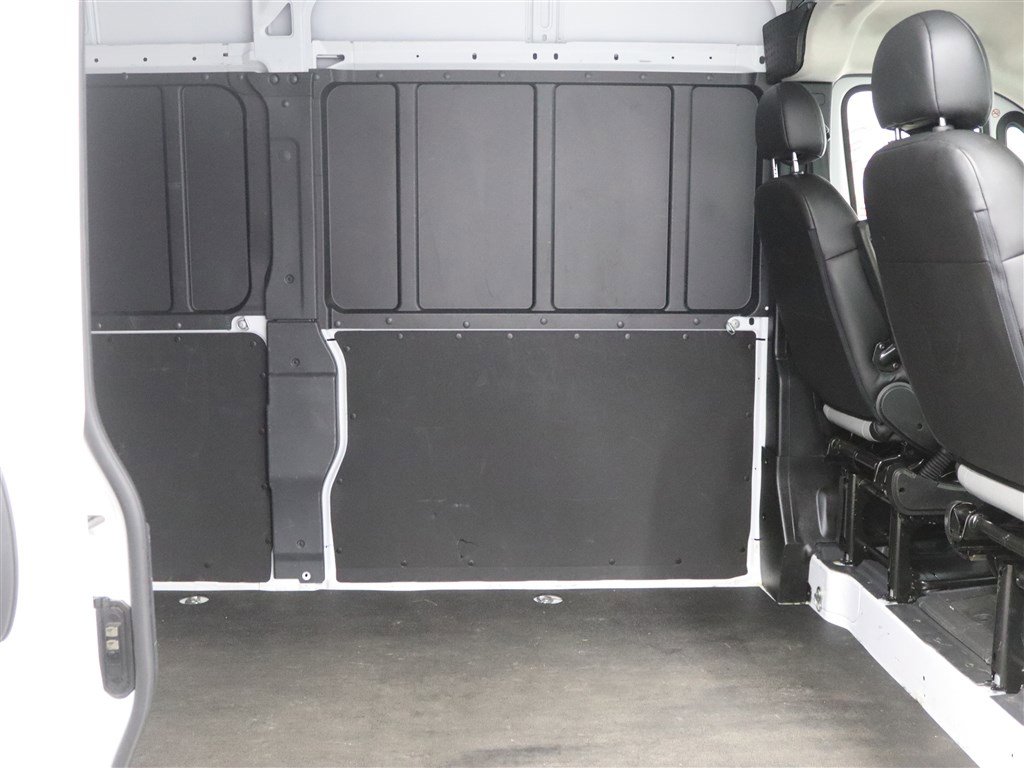 Used 2023 RAM ProMaster 2500 FWD image 16