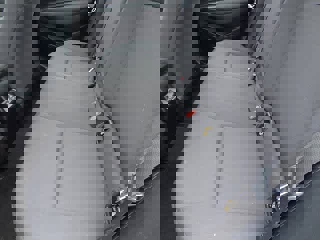 Used 2023 Toyota Corolla LE image 7