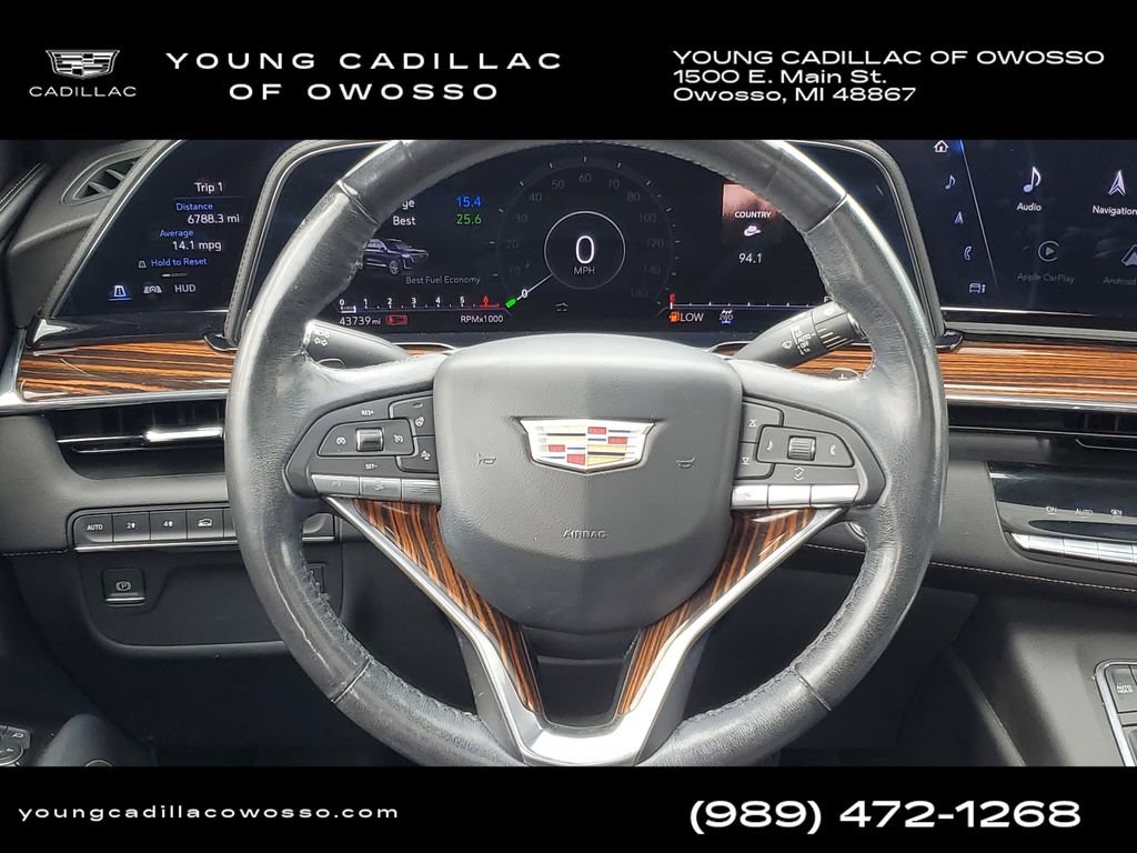 Certified 2022 Cadillac Escalade Premium Luxury w/ LPO, Illumination Package AWD/4WD image 27