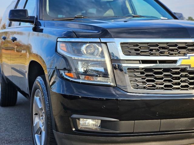 Used 2019 Chevrolet Suburban LT image 9