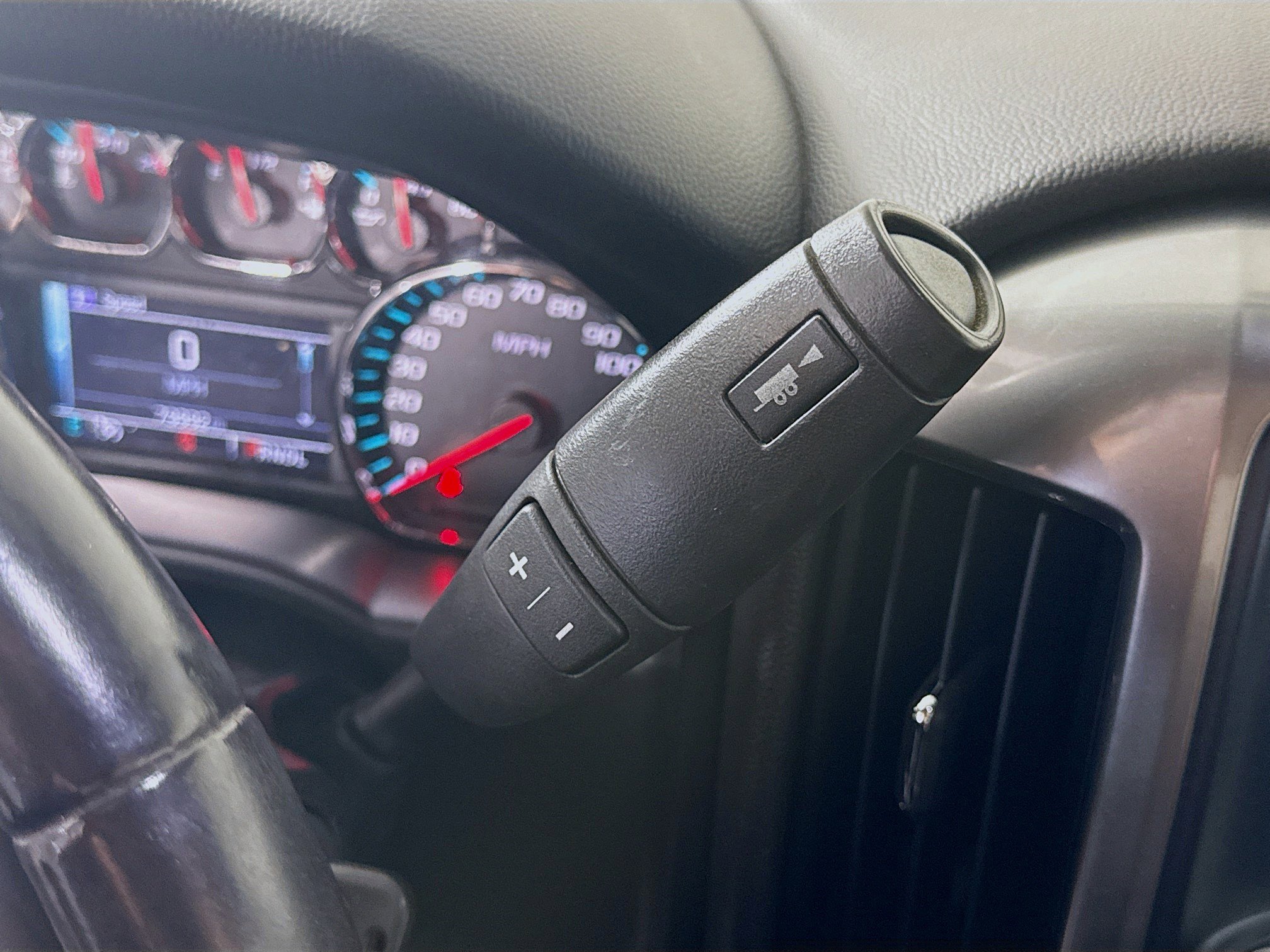 Used 2018 Chevrolet Silverado 1500 LT w/ All Star Edition AWD/4WD image 20
