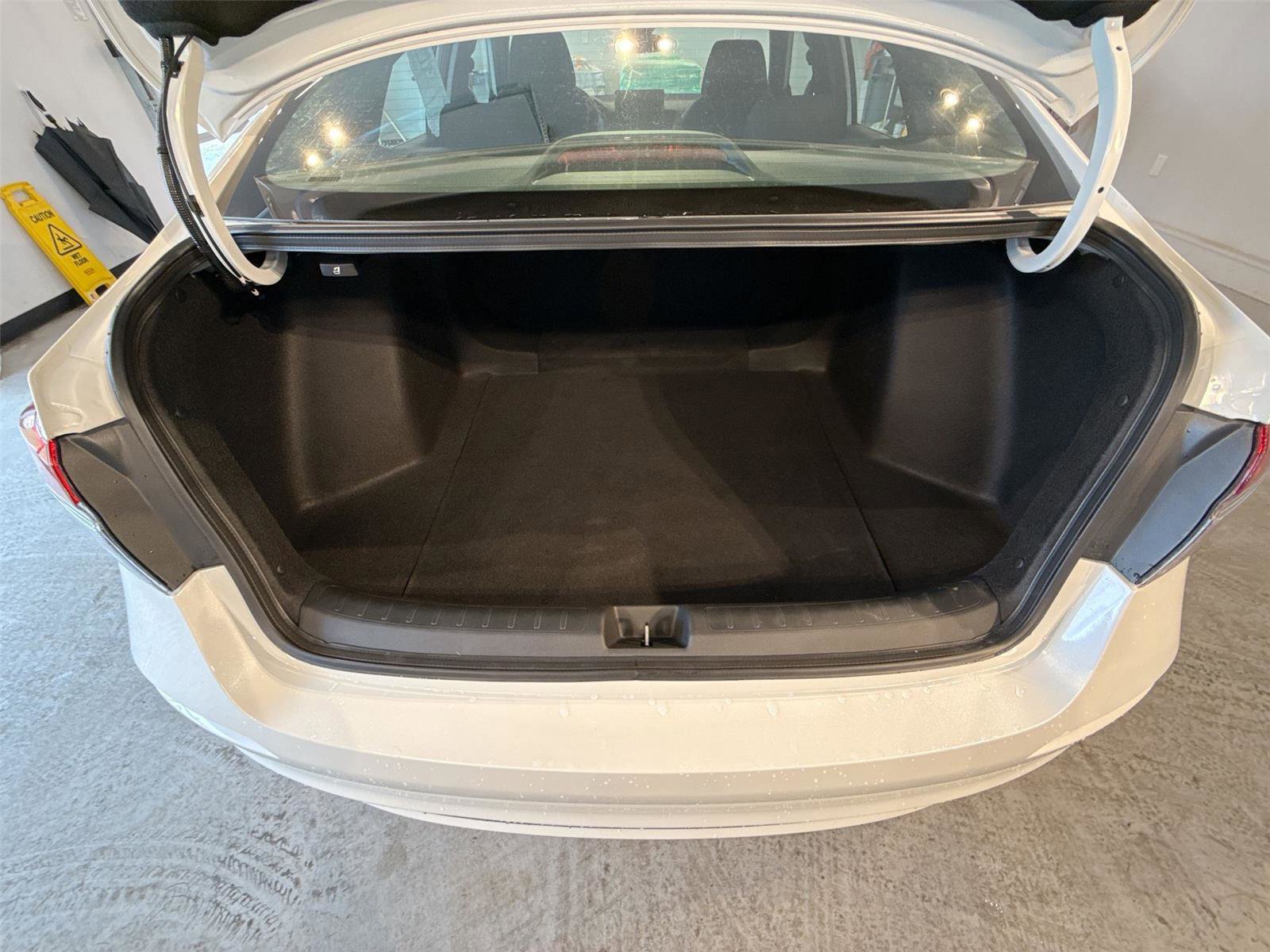 Used 2023 Honda Civic Sport image 19