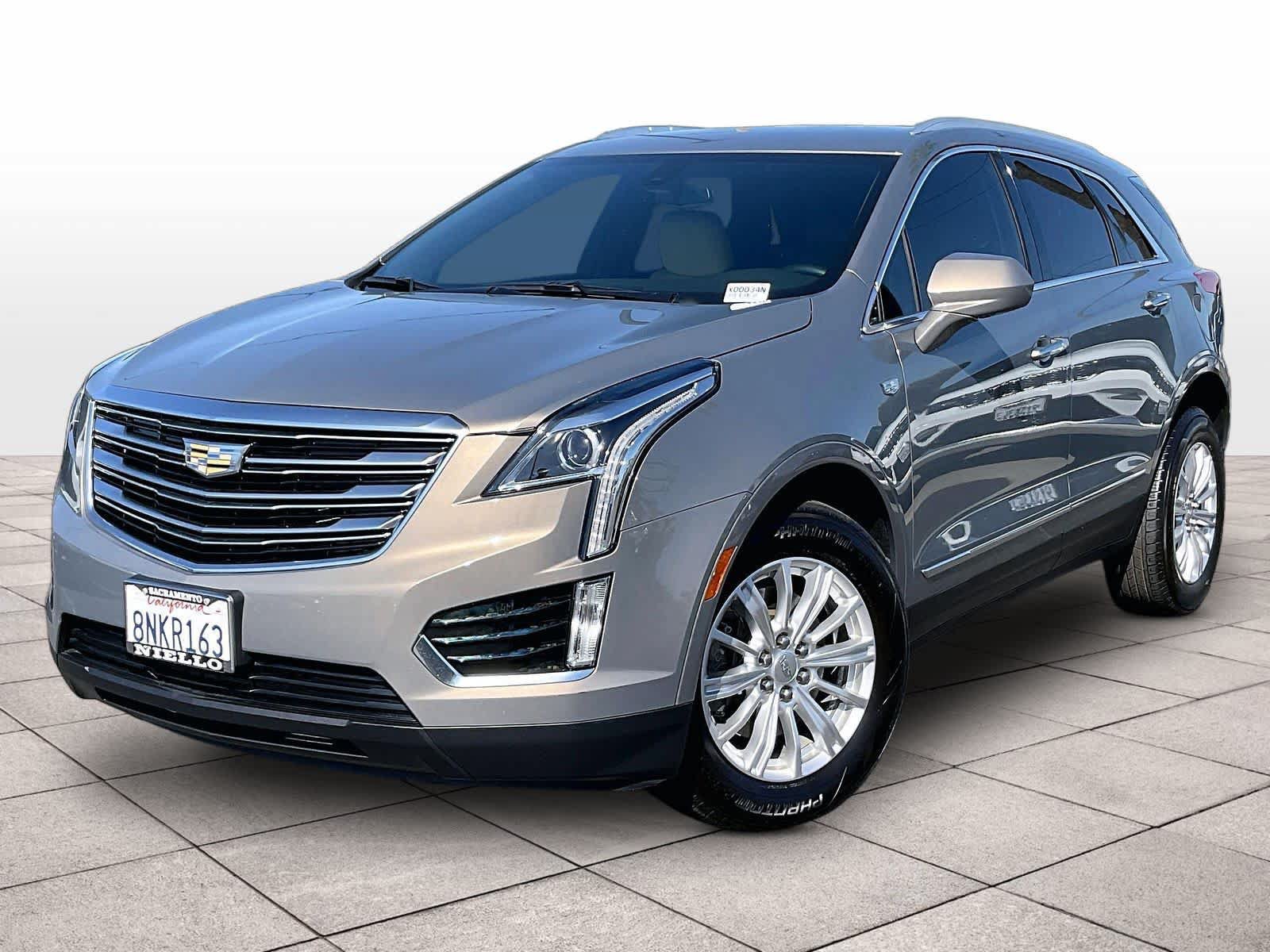 Used 2019 Cadillac XT5 FWD image 1