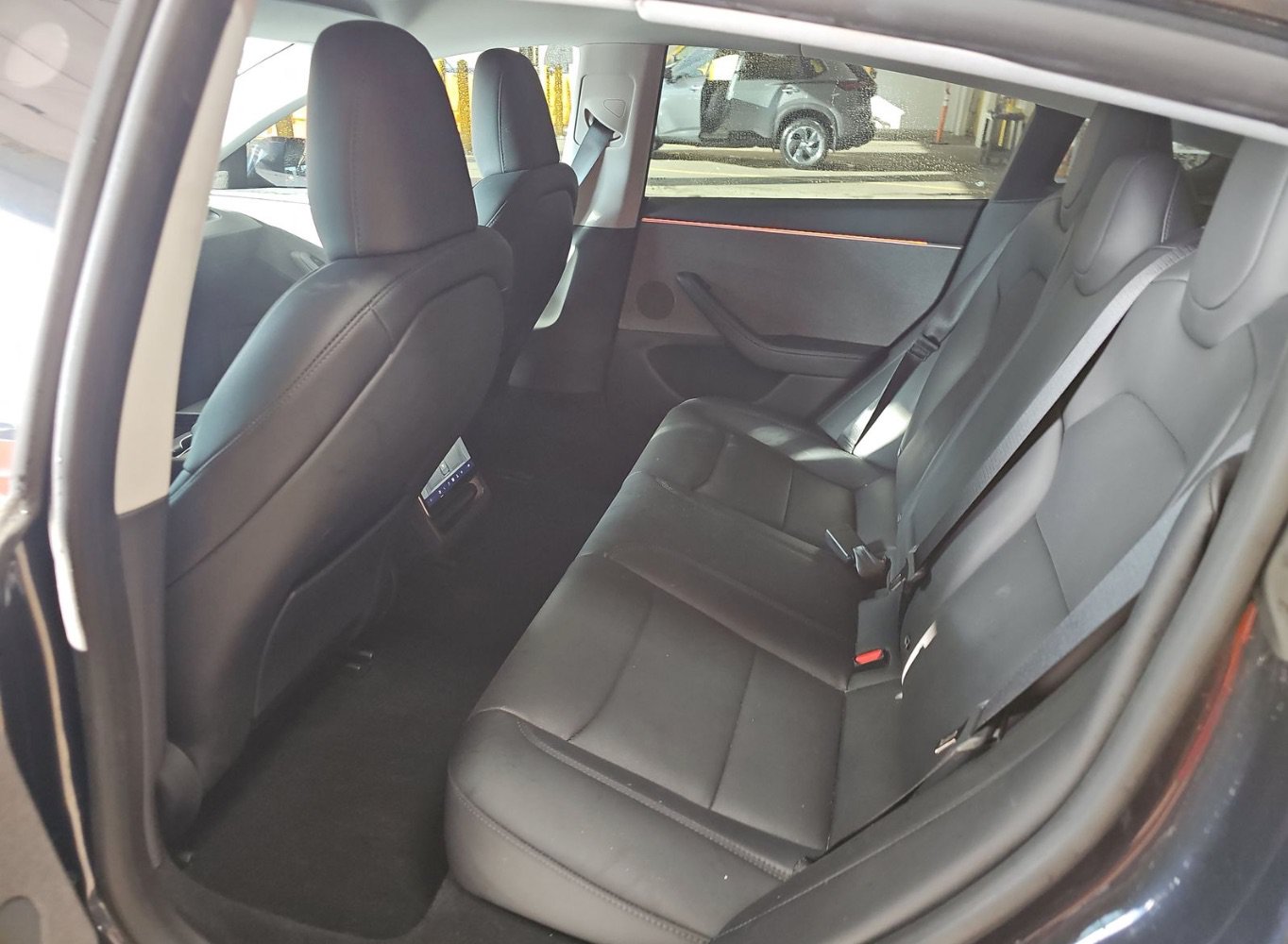Used 2025 Tesla Model 3 Long Range RWD image 8