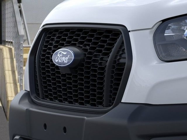 New 2026 Ford Transit 250 Low Roof RWD image 17