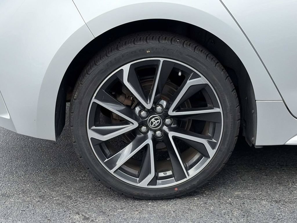 Used 2020 Toyota Corolla XSE FWD image 9