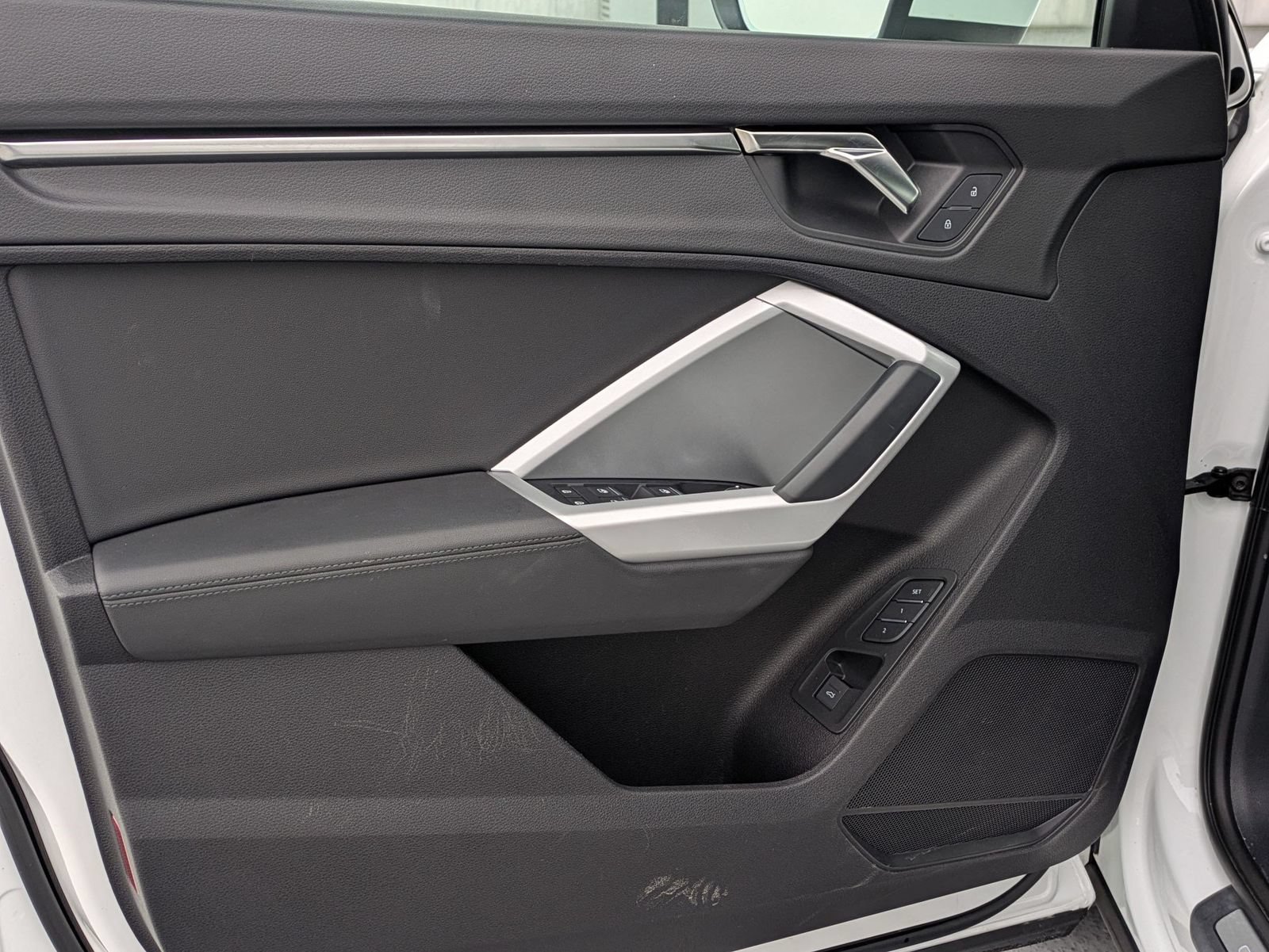 Used 2022 Audi Q3 2.0T Premium AWD/4WD image 16